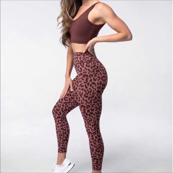 ISO any color animal kingdom in an XS - Picture 4 of 5